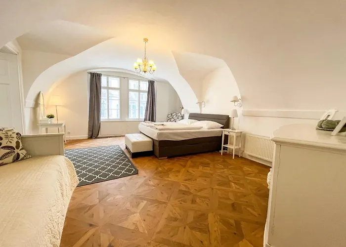 Apartment U Obecniho Dvora - Old Town *